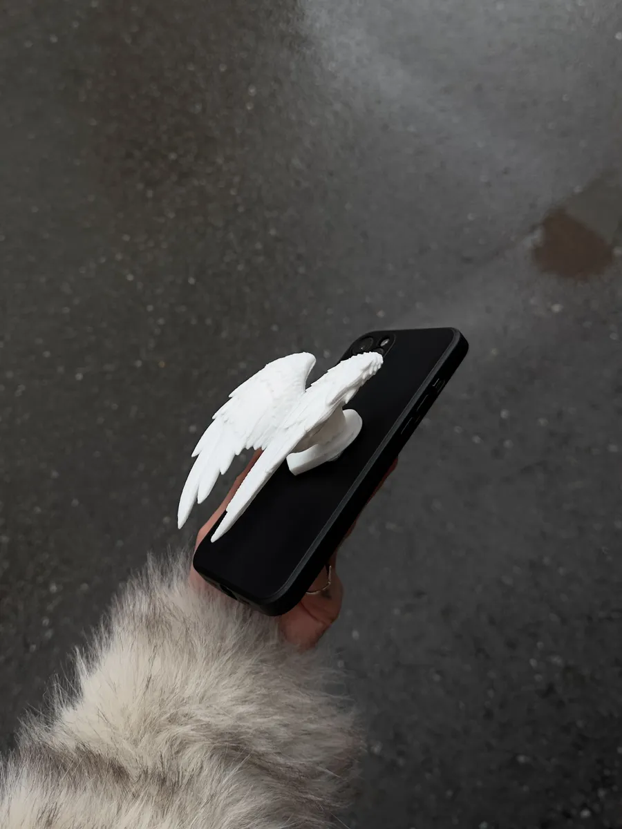 3D Magnetic Wing Phone Stand