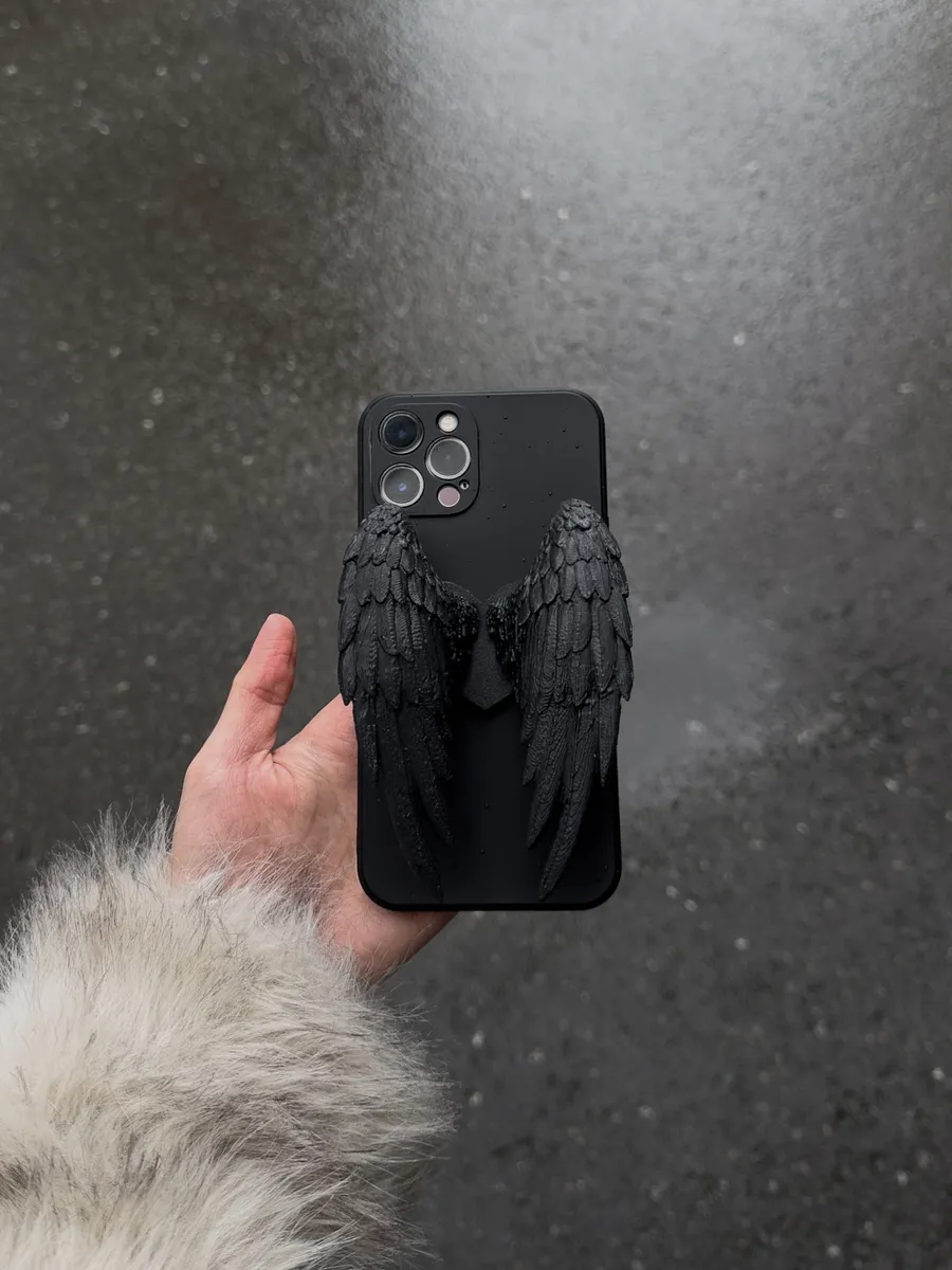 3D Magnetic Wing Phone Stand