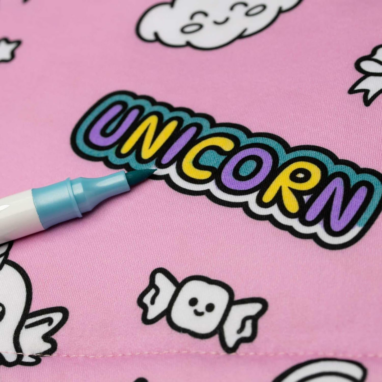 Velvet Coloring Blanket Comes With 24-color Markers