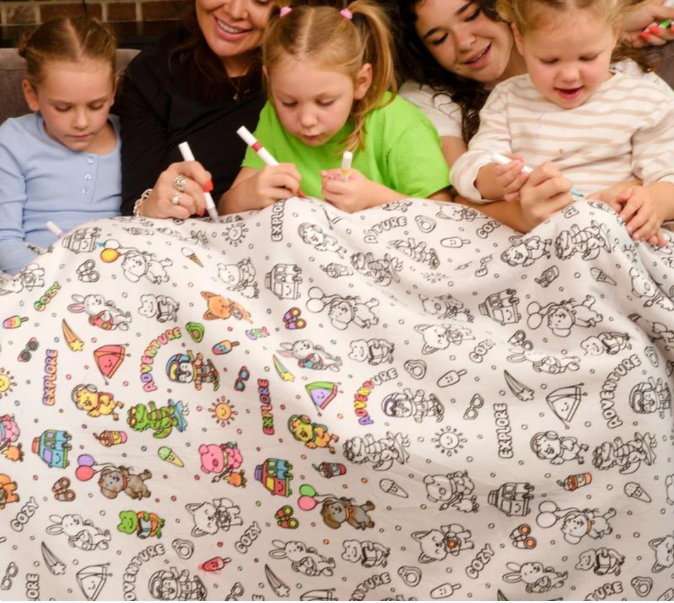 Velvet Coloring Blanket Comes With 24-color Markers